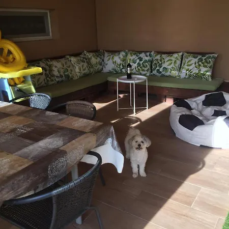 Holiday home Koekszi Nyaralohazak Balatonszabadi