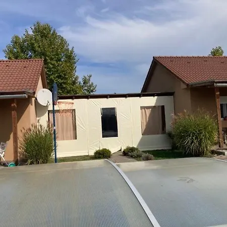 Koekszi Nyaralohazak Semesterbostad *