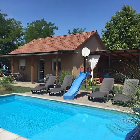 Koekszi Nyaralohazak Semesterbostad Balatonszabadi Fürdőtelep