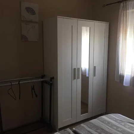 Koekszi Nyaralohazak *