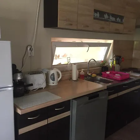 Holiday home Koekszi Nyaralohazak Balatonszabadi