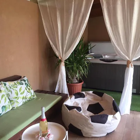 Koekszi Nyaralohazak Semesterbostad *